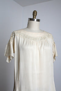 vintage 1920s silk dress {L}