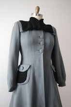 Load image into Gallery viewer, vintage 1940s wool princess coat