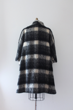 Load image into Gallery viewer, vintage 1950s Lilli Ann coat