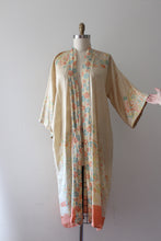 Load image into Gallery viewer, vintage 1920s pongee robe