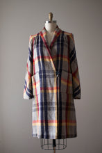 Load image into Gallery viewer, vintage 1930s plaid wool coat