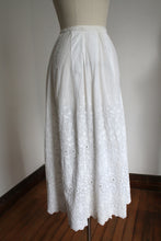 Load image into Gallery viewer, antique 1900s cotton skirt {xs}