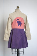 Load image into Gallery viewer, vintage 1970s ELEPHANT jacket