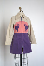 Load image into Gallery viewer, vintage 1970s ELEPHANT jacket