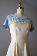 Load image into Gallery viewer, vintage 1940s embroidered dress