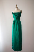 Load image into Gallery viewer, vintage 1950s emerald green dress and shawl set