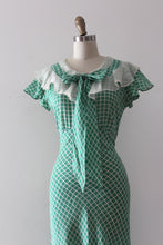 Load image into Gallery viewer, vintage 1930s green cotton dress