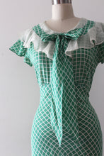 Load image into Gallery viewer, vintage 1930s green cotton dress