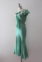 Load image into Gallery viewer, vintage 1930s green cotton dress