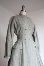 Load image into Gallery viewer, vintage 1950s princess coat {xs}