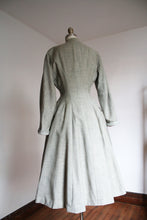 Load image into Gallery viewer, vintage 1950s princess coat {xs}