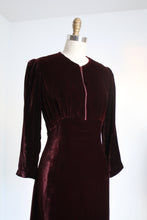 Load image into Gallery viewer, vintage 1930s velvet half zip dress {s/m}