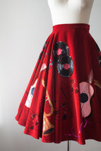 Load image into Gallery viewer, vintage 1950s style musical circle skirt