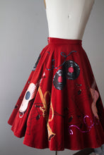 Load image into Gallery viewer, vintage 1950s style musical circle skirt