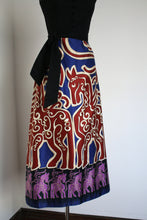 Load image into Gallery viewer, vintage 1970s Tori Richard novelty horse dress
