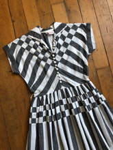 Load image into Gallery viewer, vintage 1950s Vicky Vaughn black and white dress