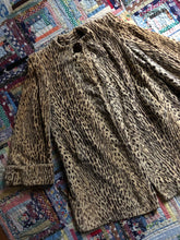 Load image into Gallery viewer, vintage 1940s faux leopard coat