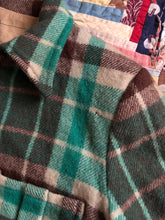 Load image into Gallery viewer, vintage 1940s plaid jacket