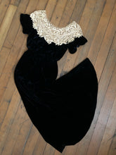 Load image into Gallery viewer, vintage 1930s black velvet gown