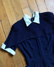 Load image into Gallery viewer, vintage 1940s navy button dress