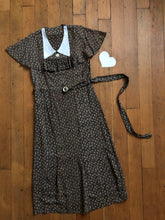 Load image into Gallery viewer, vintage 1930s depression era dress