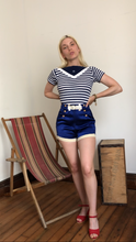 Load image into Gallery viewer, vintage 1950s nautical t-shirt {xxs}