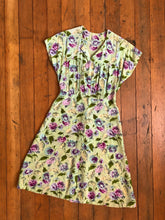 Load image into Gallery viewer, vintage 1930s floral rayon dress