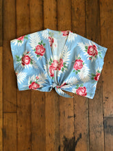 Load image into Gallery viewer, vintage 1940s rose print tie top