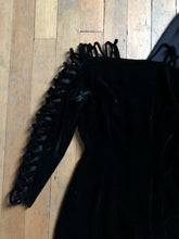 Load image into Gallery viewer, RARE vintage 1960s cage sleeves dress