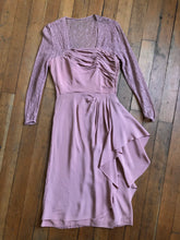 Load image into Gallery viewer, vintage 1940s rayon and lace dress