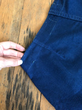 Load image into Gallery viewer, vintage 1930s fall front shorts {S}