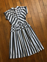 Load image into Gallery viewer, vintage 1950s Vicky Vaughn black and white dress