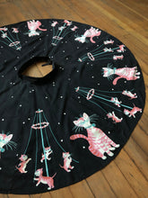 Load image into Gallery viewer, vintage 1950s Marpole Kitties border print skirt