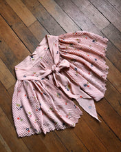 Load image into Gallery viewer, vintage 1930s rayon shawl capelet