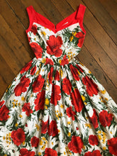 Load image into Gallery viewer, vintage 1950s Horrockses floral dress