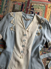 Load image into Gallery viewer, vintage 1940s rayon blouse