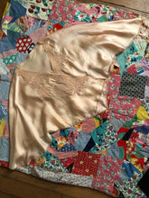Load image into Gallery viewer, vintage 1930s silk bed jacket