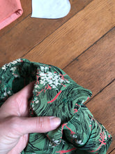 Load image into Gallery viewer, vintage 1940s green rayon dress