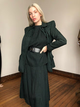Load image into Gallery viewer, vintage 1940s three piece set {m}