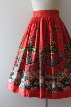 Load image into Gallery viewer, RARE vintage 1950s Japanese inspired scene border print skirt
