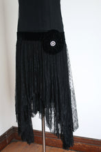 Load image into Gallery viewer, vintage 1920s black party dress {xs}