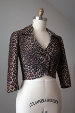 Load image into Gallery viewer, vintage 1950s leopard top