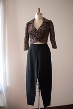 Load image into Gallery viewer, vintage 1950s leopard top