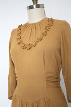Load image into Gallery viewer, vintage 1940s rayon crepe dress