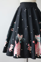 Load image into Gallery viewer, vintage 1950s Marpole Kitties border print skirt
