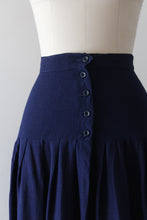 Load image into Gallery viewer, vintage 1930s 40s border print cattails skirt