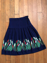 Load image into Gallery viewer, vintage 1930s 40s border print cattails skirt