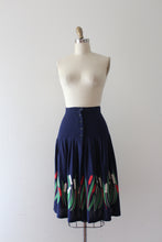 Load image into Gallery viewer, vintage 1930s 40s border print cattails skirt