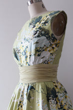 Load image into Gallery viewer, vintage 1950s Alex Coleman botanical novelty dress