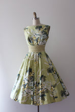 Load image into Gallery viewer, vintage 1950s Alex Coleman botanical novelty dress